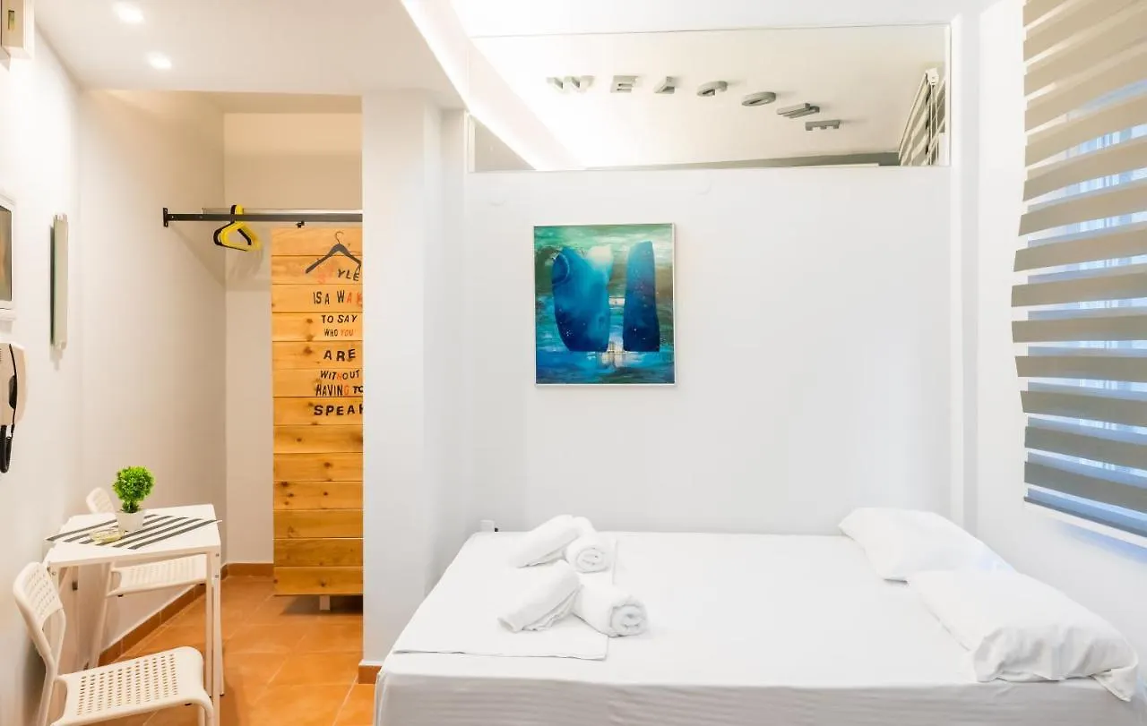 Modern Apartment For 2 Ppl In Thessaloníki