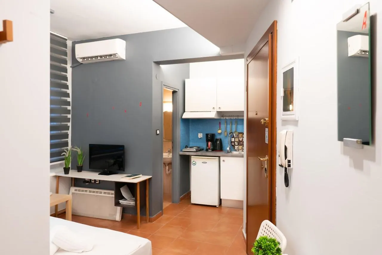 Modern Apartment For 2 Ppl In Thessaloníki Grækenland